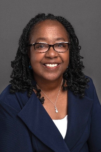Annette Parker's headshot