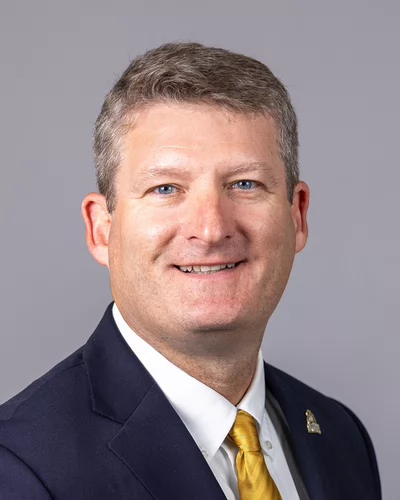 David Jone's headshot
