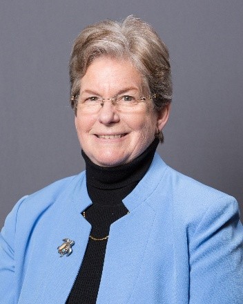 Patricia Rogers' headshot